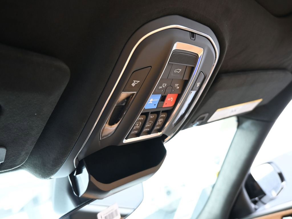 Used 2025 Jeep Grand Cherokee L Summit w/ Luxury Tech Group V image 25