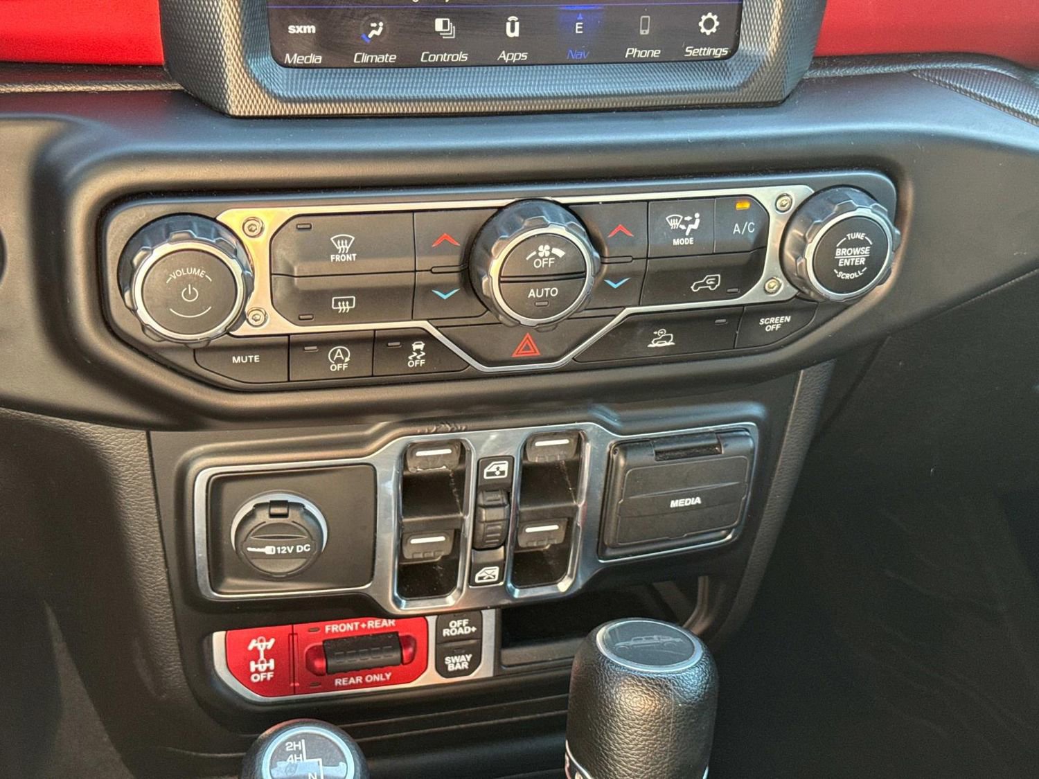 Used 2022 Jeep Gladiator Rubicon image 35