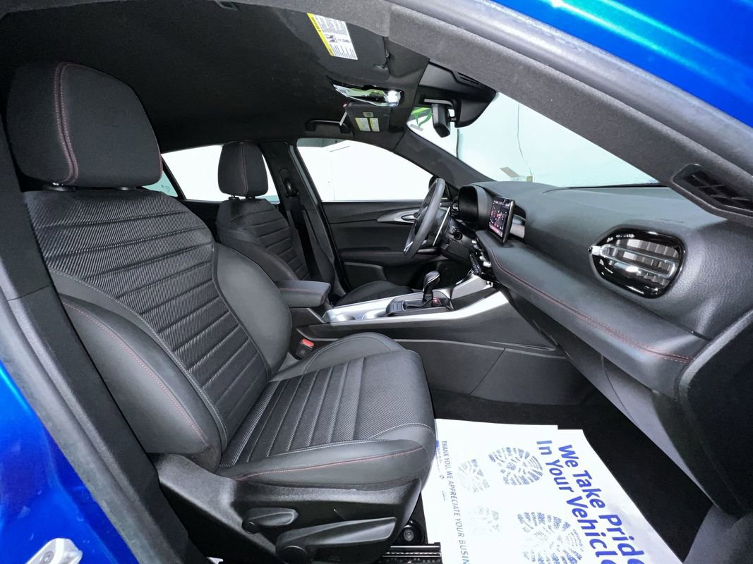 Used 2024 Dodge Hornet R/T w/ R/T Blacktop Package AWD/4WD image 29