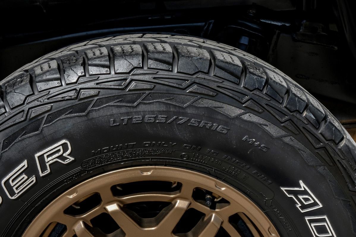 Used 2023 Toyota Tacoma SR5 w/ Trail Edition image 63