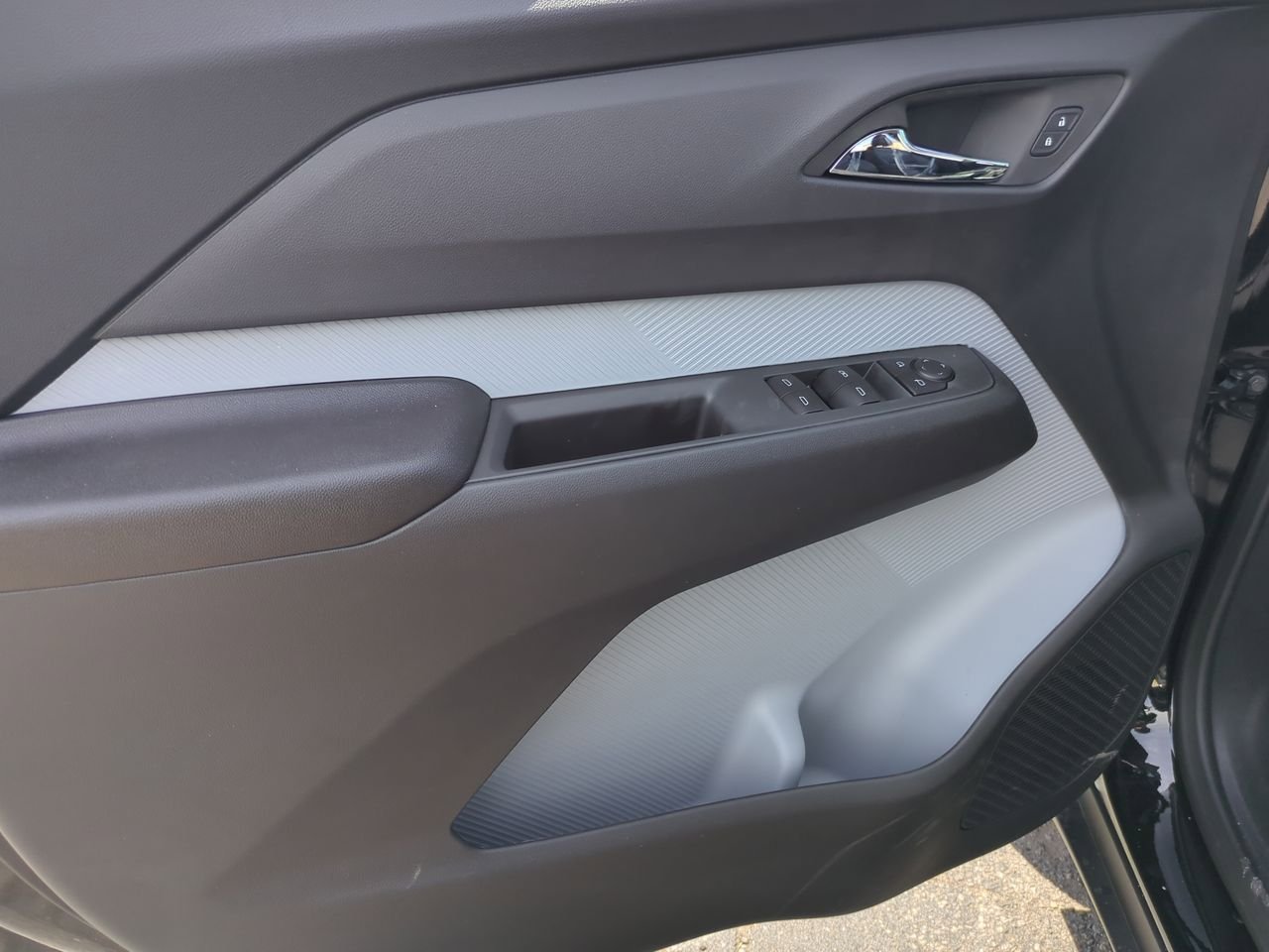 New 2027 Chevrolet Bolt RS image 21