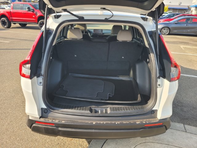 Used 2025 Honda CR-V LX image 11