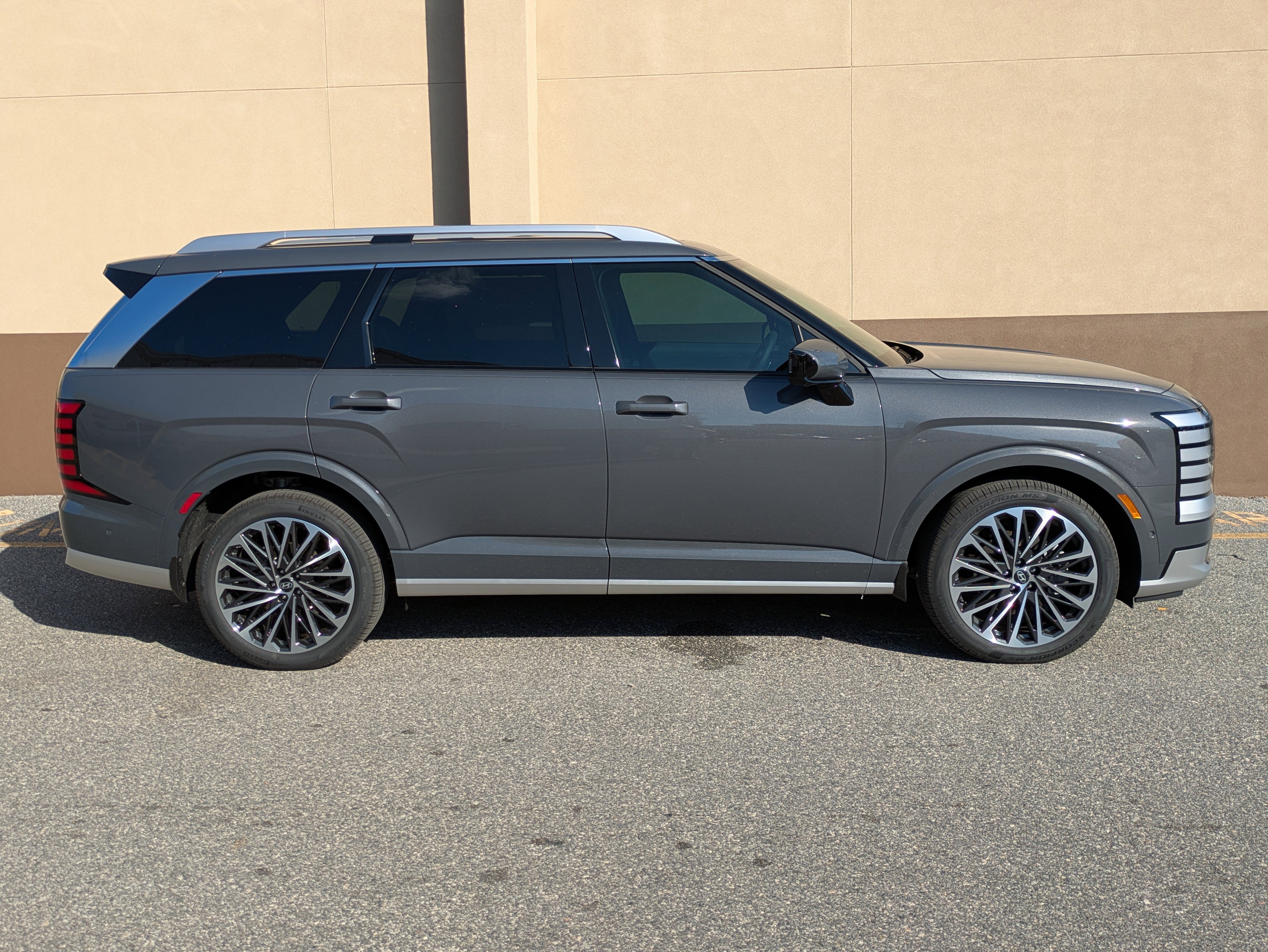 New 2026 Hyundai Palisade Calligraphy image 3