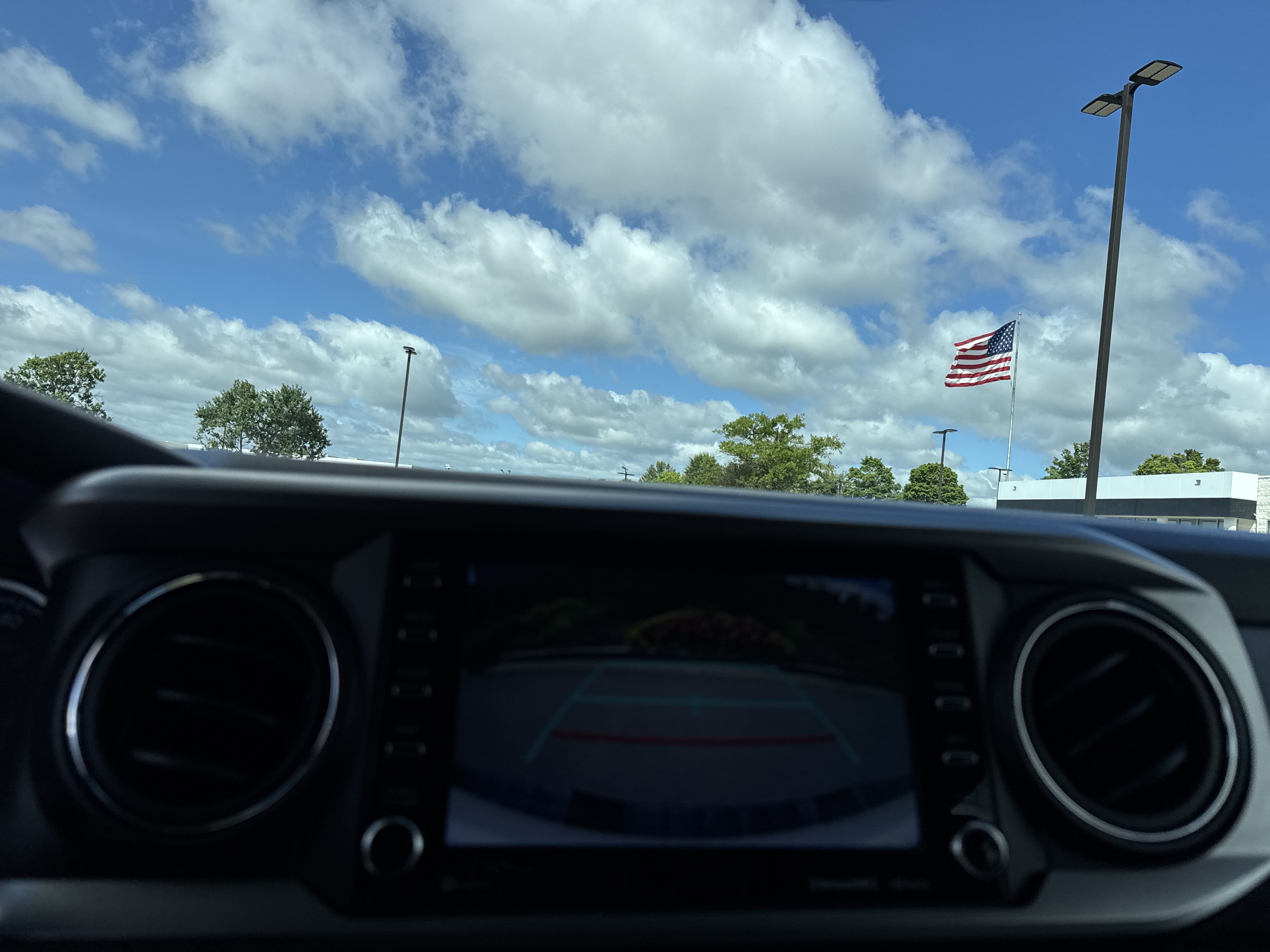 Used 2023 Toyota Tacoma SR5 RWD image 25