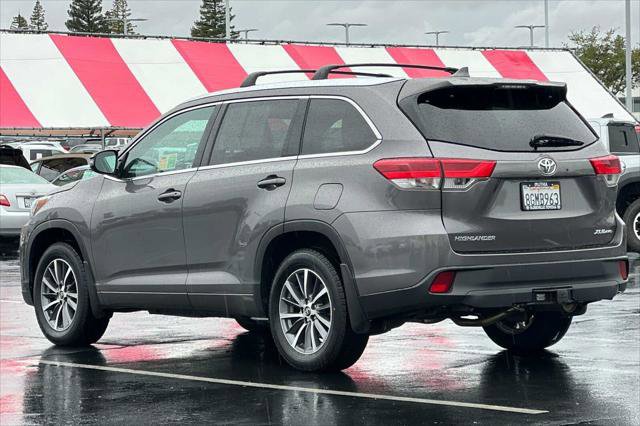 Certified 2018 Toyota Highlander XLE image 7