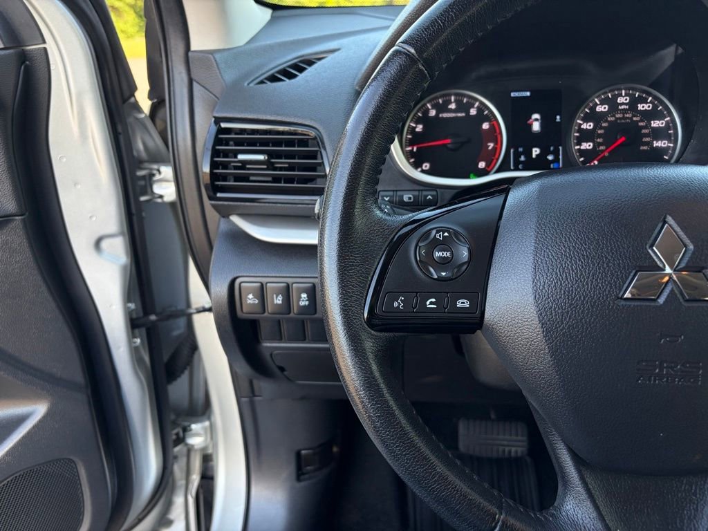 Used 2023 Mitsubishi Eclipse Cross SE image 18