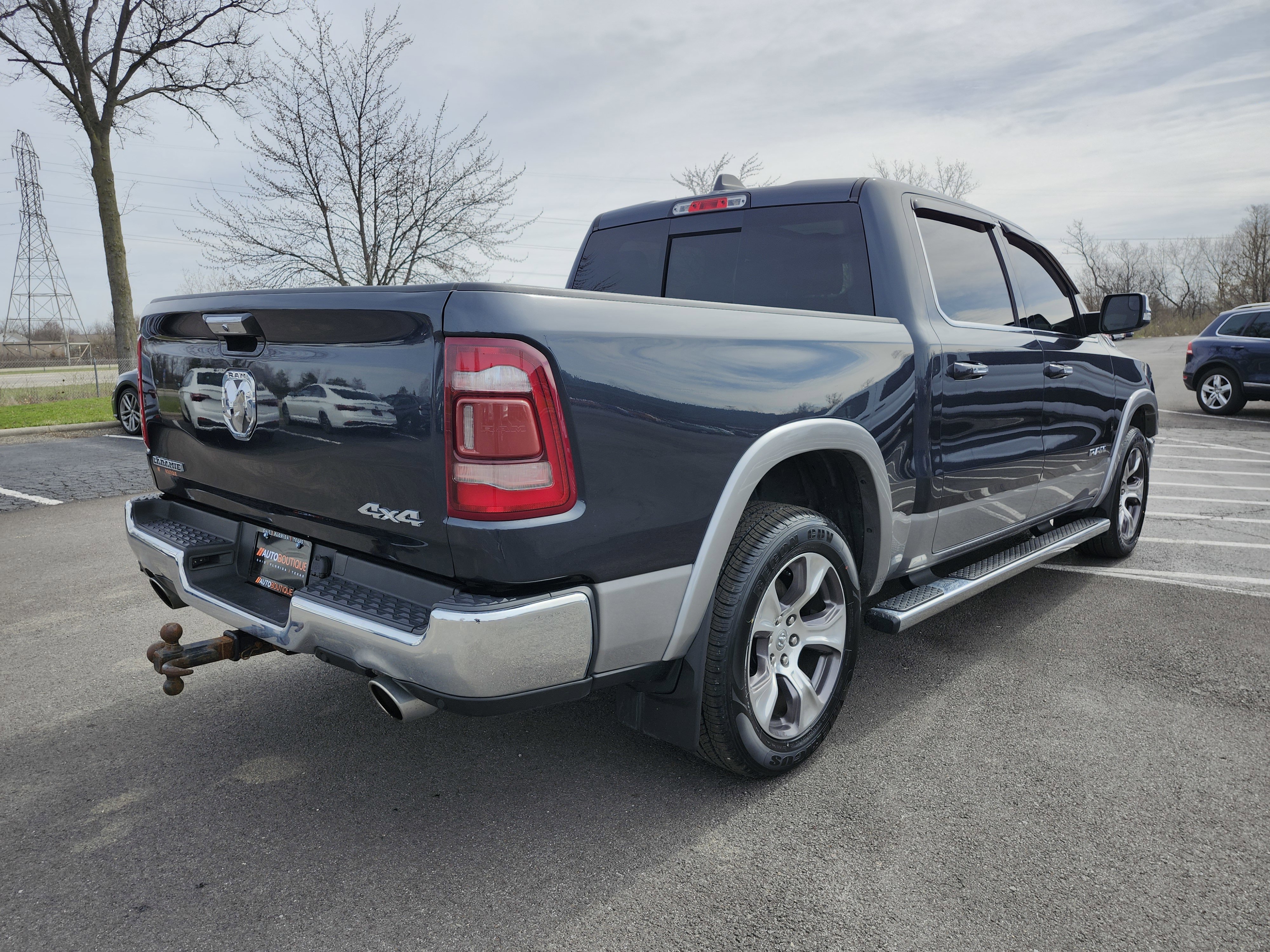 Used 2020 RAM 1500 Laramie AWD/4WD image 19