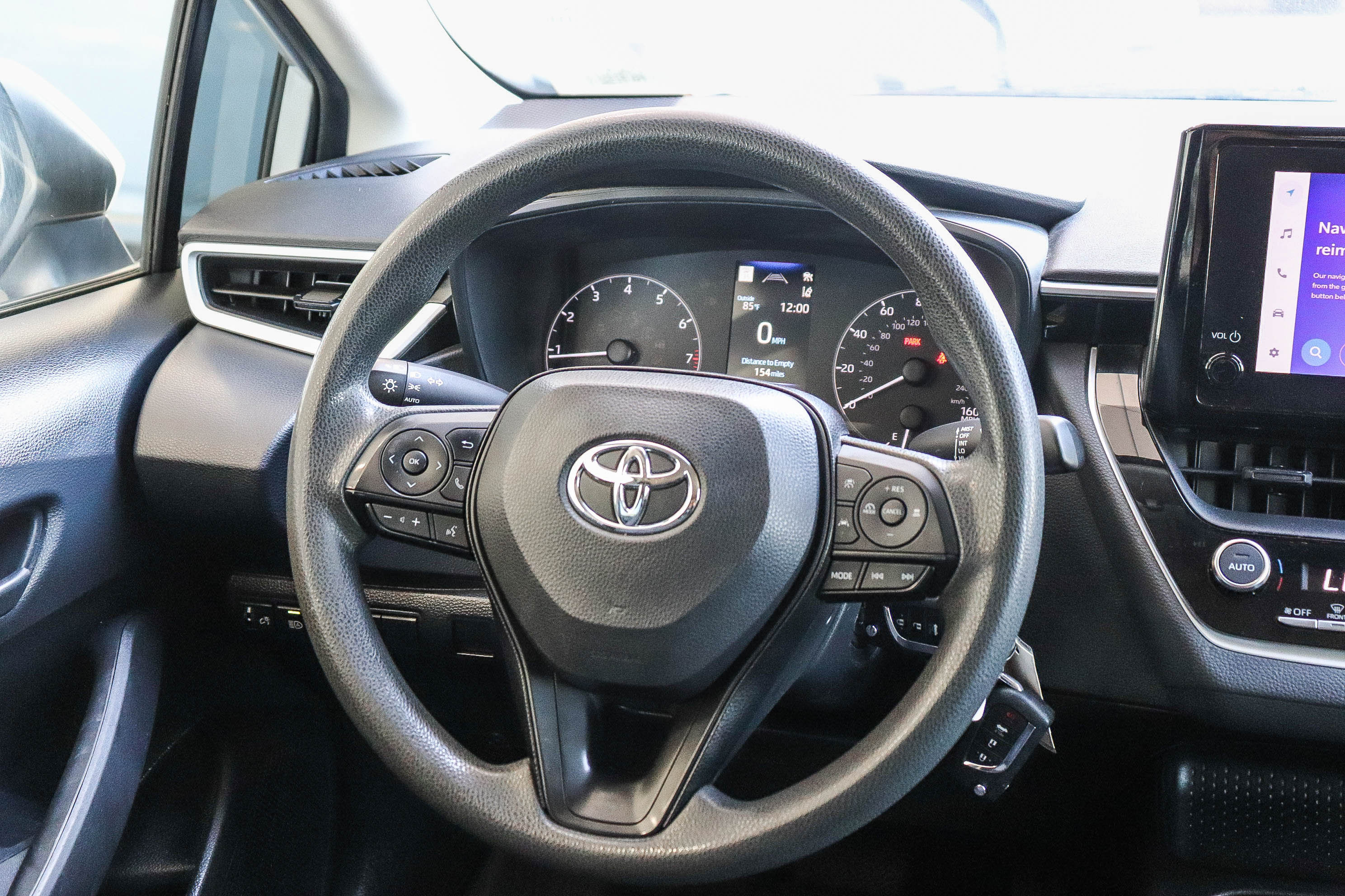 Used 2024 Toyota Corolla LE FWD image 18