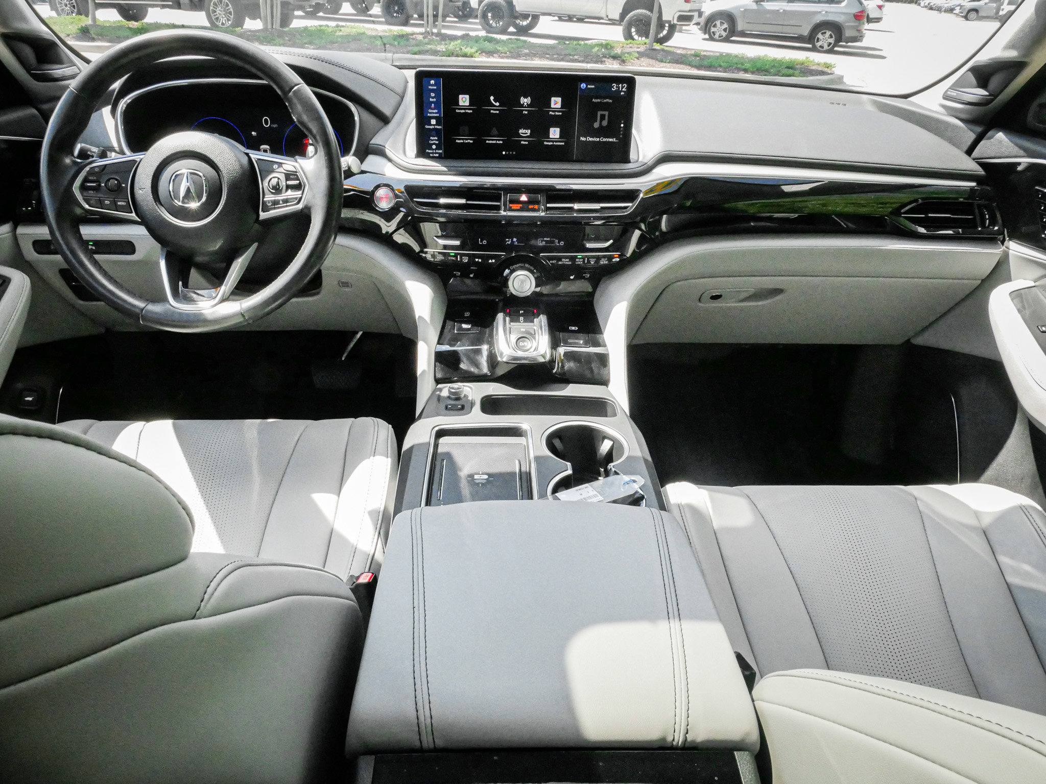 Used 2025 Acura MDX SH-AWD w/ Technology Package image 29