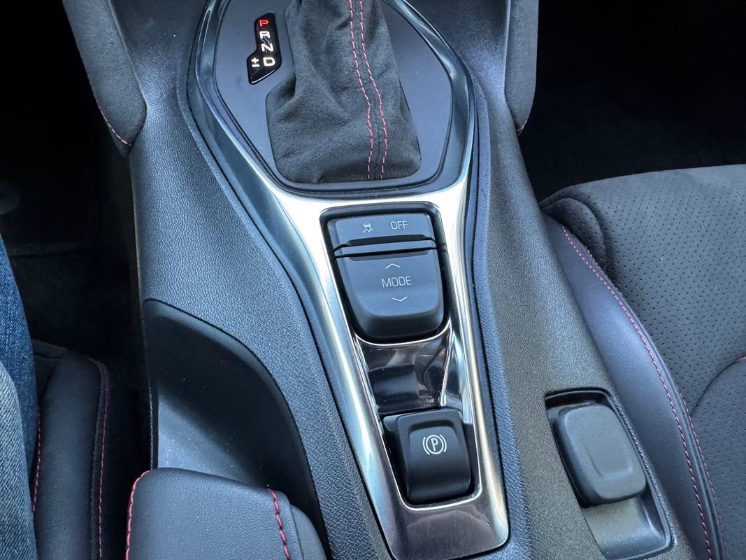 Used 2023 Chevrolet Camaro ZL1 RWD image 22
