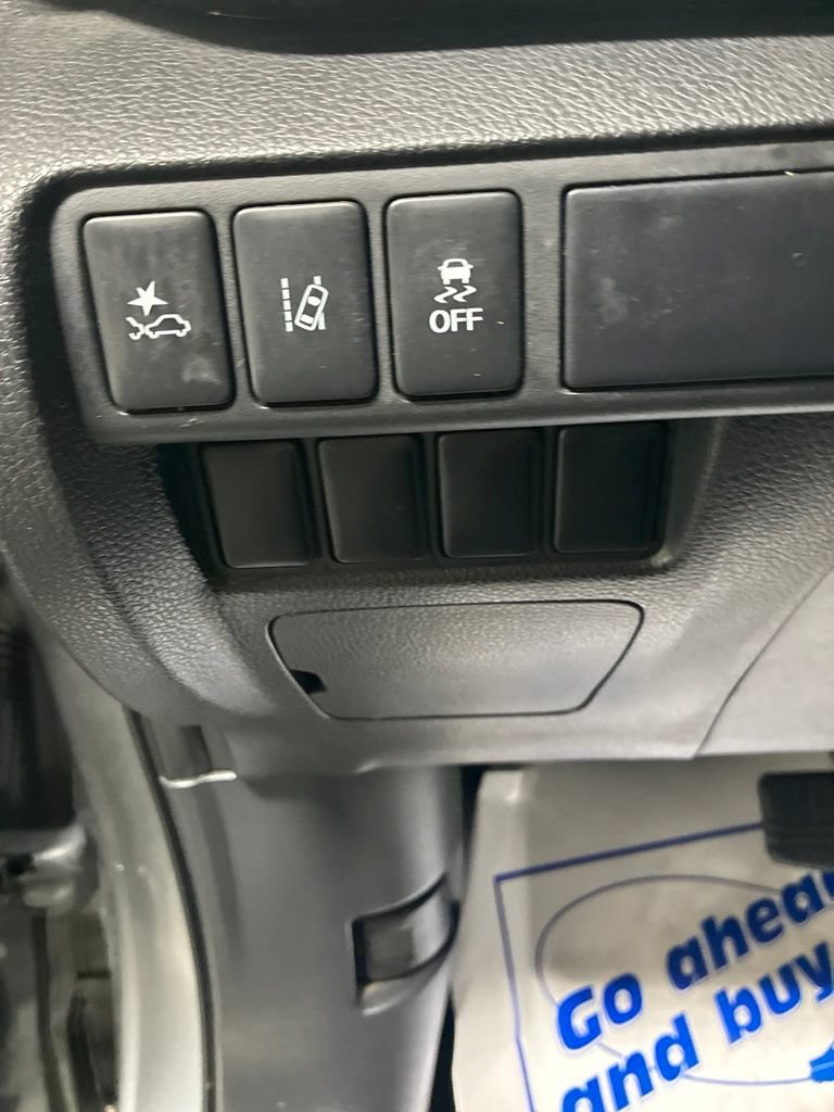 Used 2023 Mitsubishi Eclipse Cross SEL AWD/4WD image 15