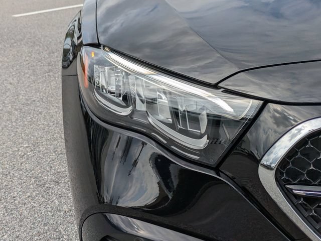 Used 2025 Mercedes-Benz E 350 Sedan image 11