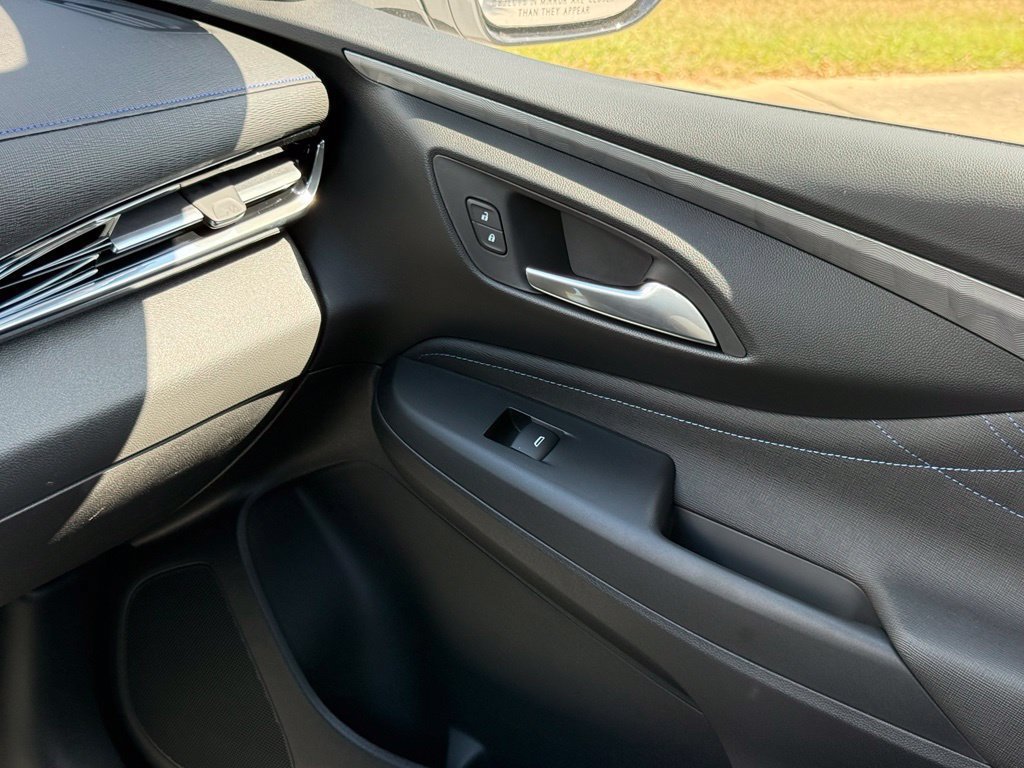 New 2026 Buick Envista Sport Touring w/ Convenience I Package FWD image 32