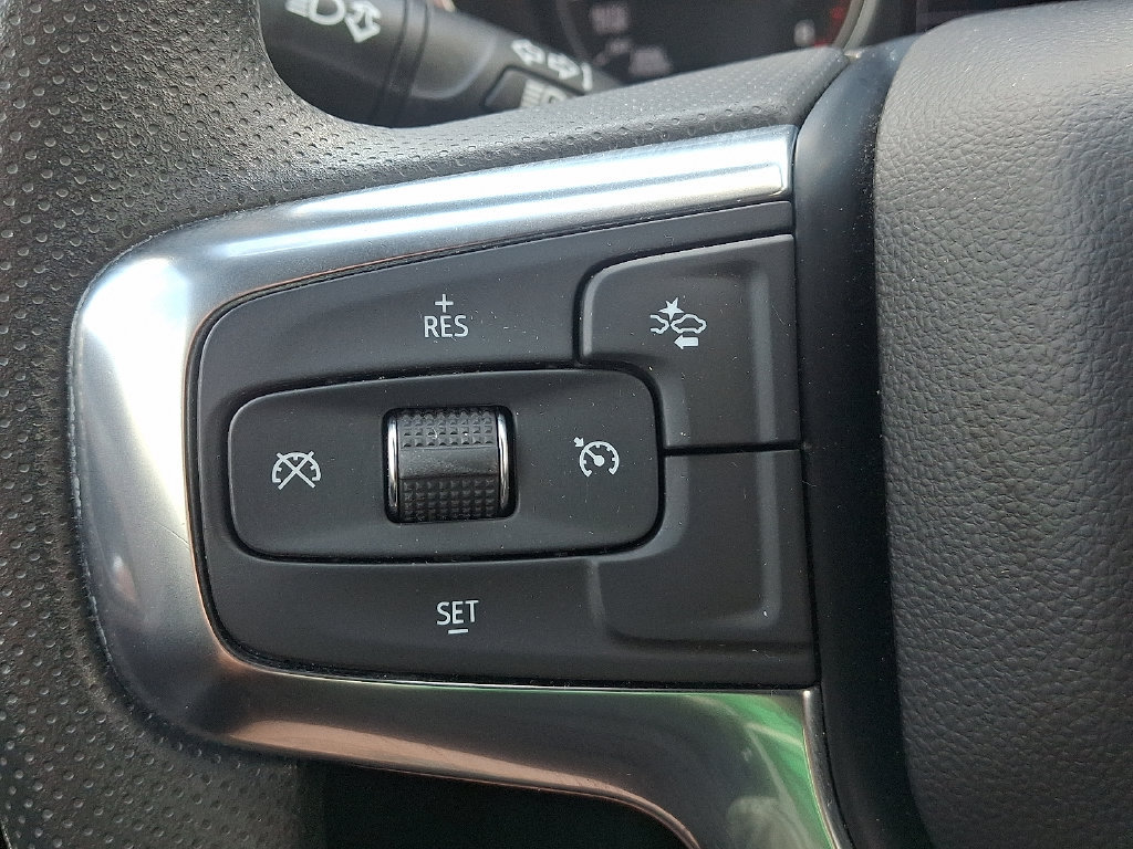 Certified 2021 Chevrolet Blazer LT AWD/4WD image 21