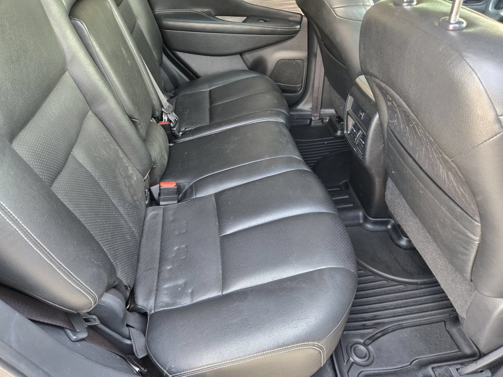 Used 2015 Nissan Murano SV w/ Premium Package FWD image 32
