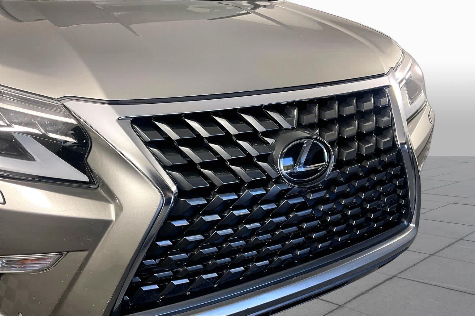 Used 2022 Lexus GX 460 Premium w/ Premium Package AWD/4WD image 28