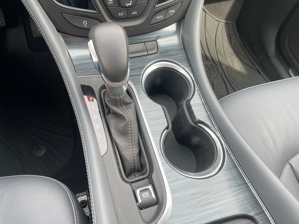 Used 2019 Buick Envision Essence image 14