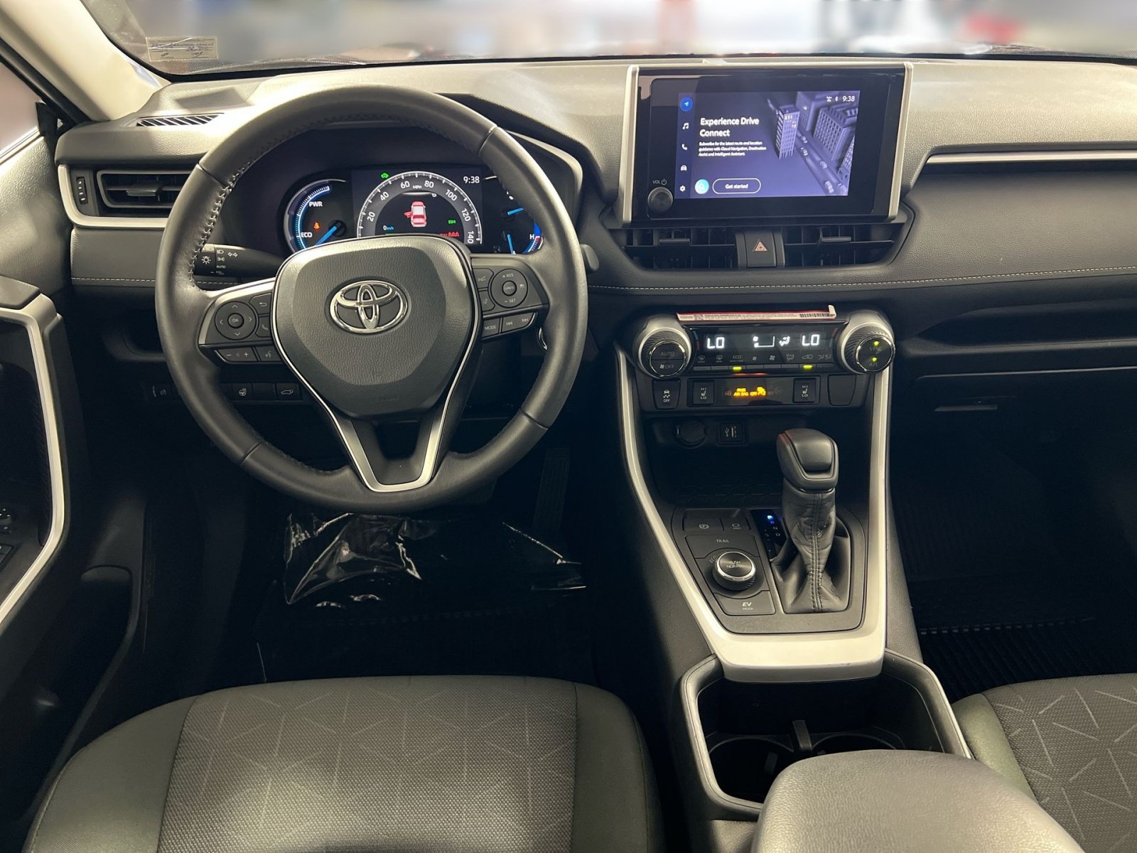 Used 2024 Toyota RAV4 XLE w/ Convenience Package AWD/4WD image 22