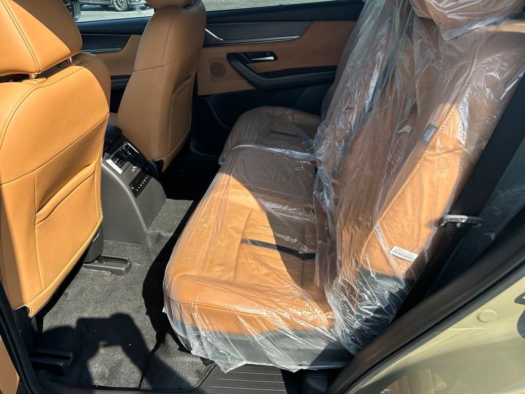 New 2025 MAZDA CX-70 3.3 Turbo S w/ Premium Plus image 7