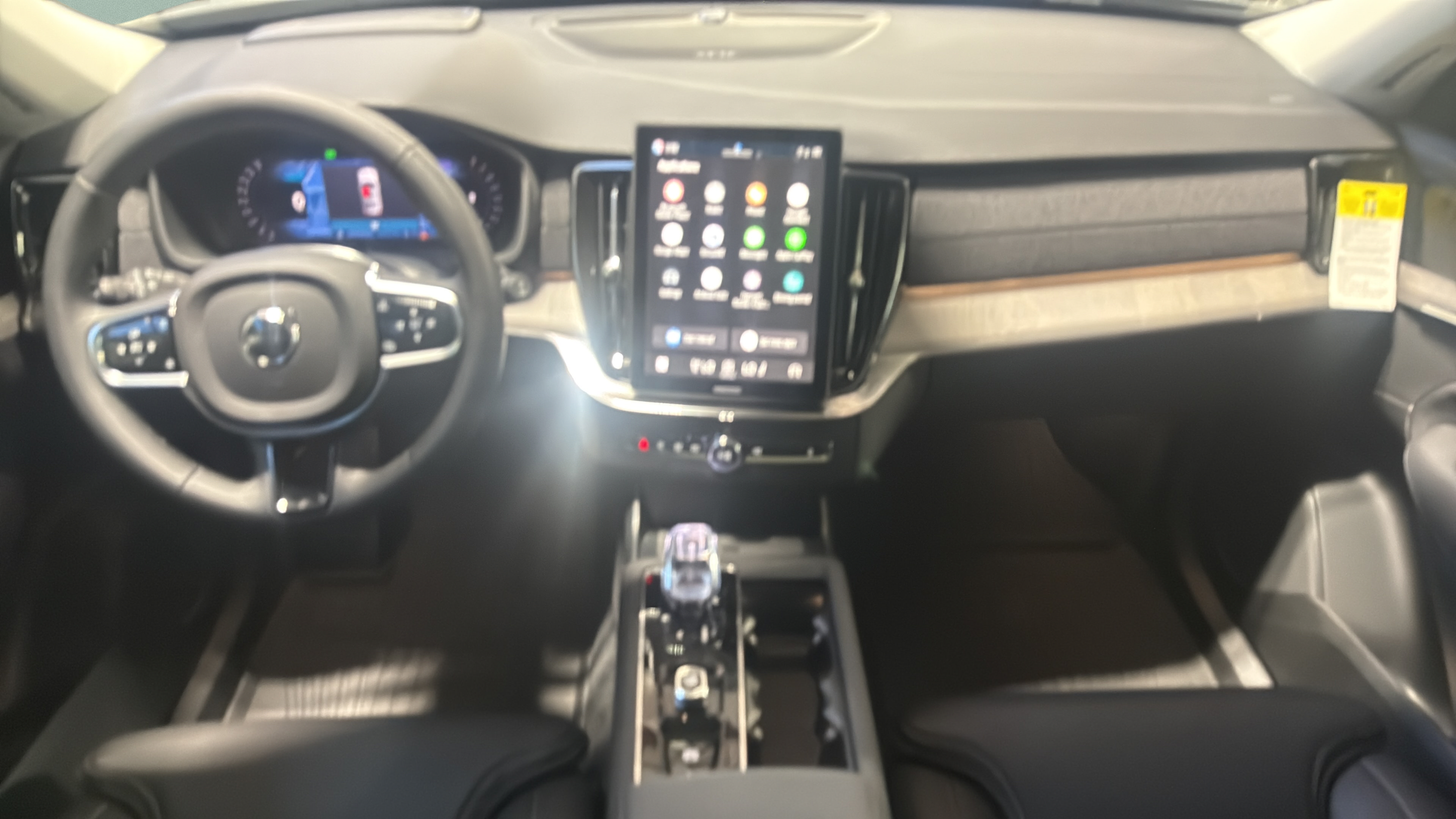 New 2027 Volvo XC90 B6 Ultra AWD/4WD image 15