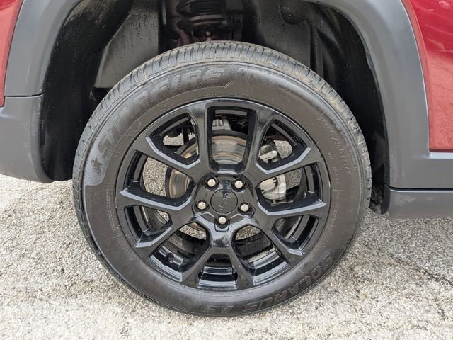 Used 2022 Jeep Compass Latitude w/ Sun and Sound Group AWD/4WD image 6