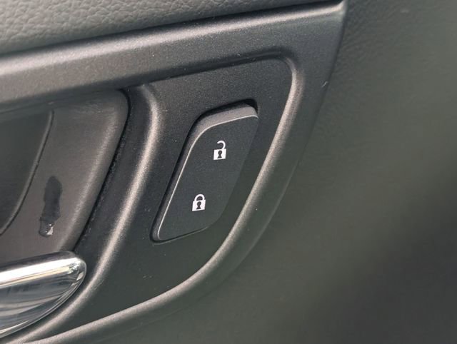 Used 2017 Chevrolet Tahoe Premier image 11