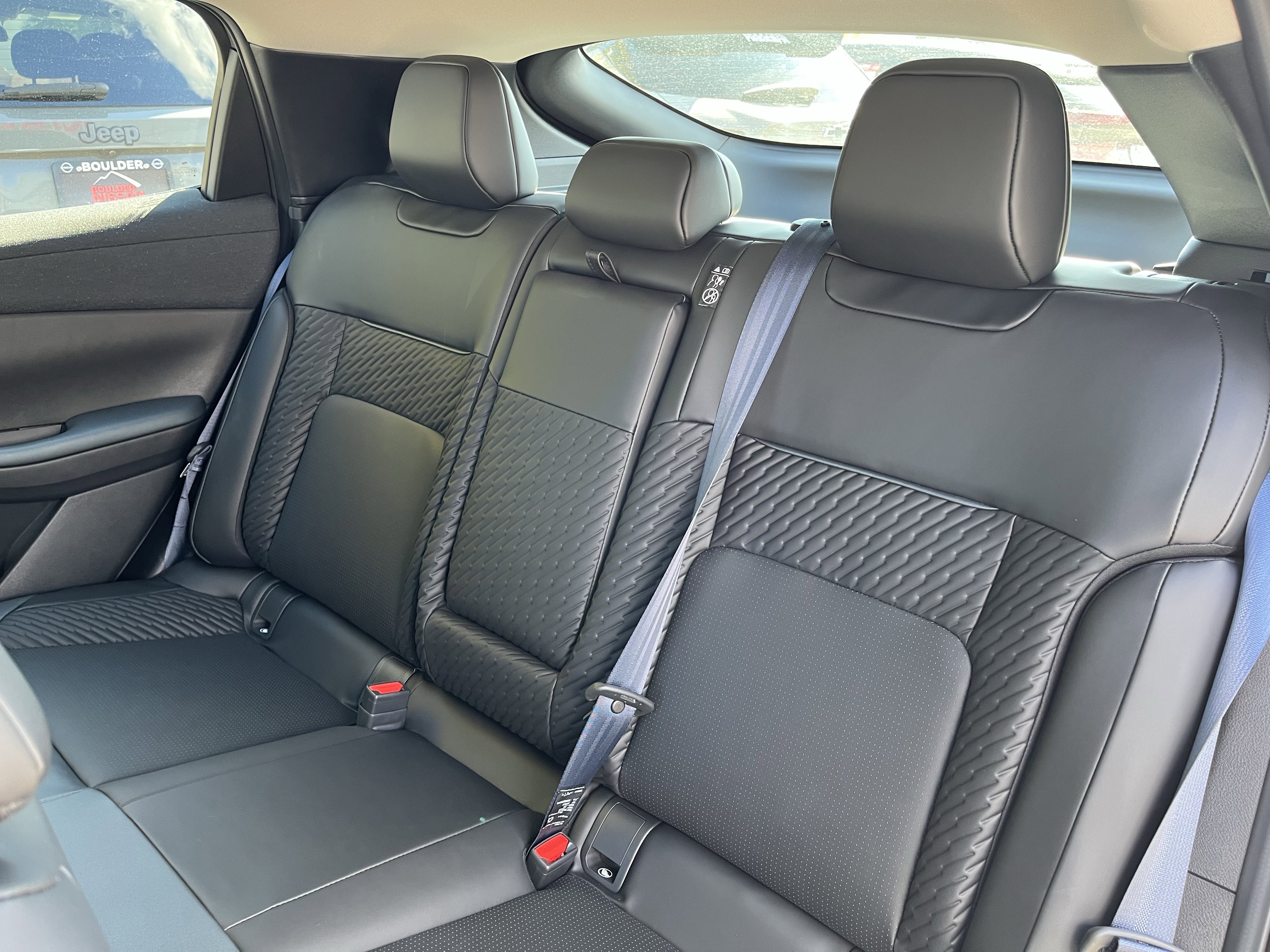 New 2026 Nissan Leaf Platinum+ w/ Cargo Package (Platinum+) image 24