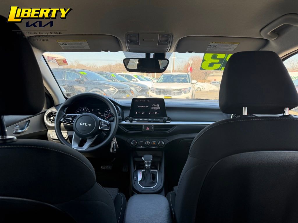 Used 2023 Kia Forte LXS w/ LXS Technology Package FWD image 13