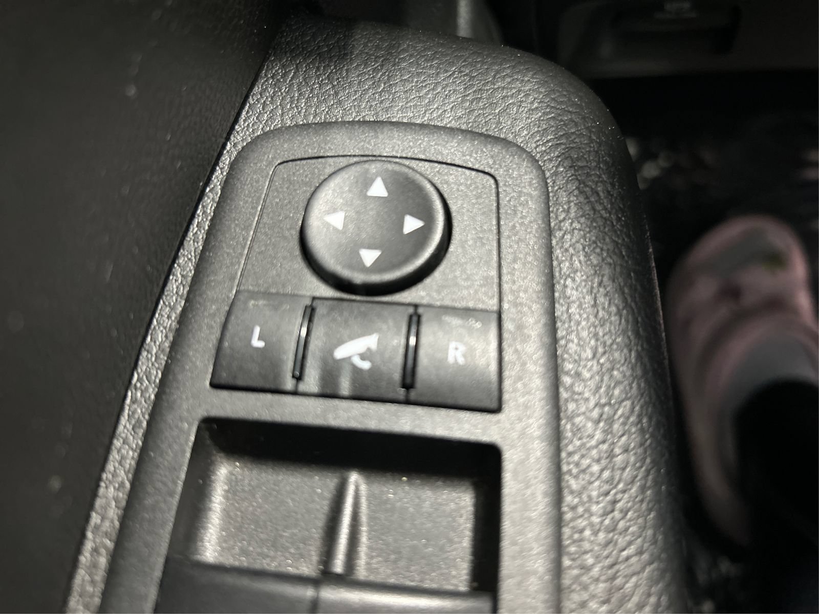 Used 2024 RAM 1500 Big Horn AWD/4WD image 31
