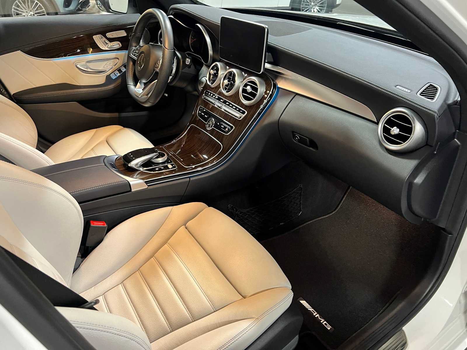 Used 2016 Mercedes-Benz C 450 AMG image 11