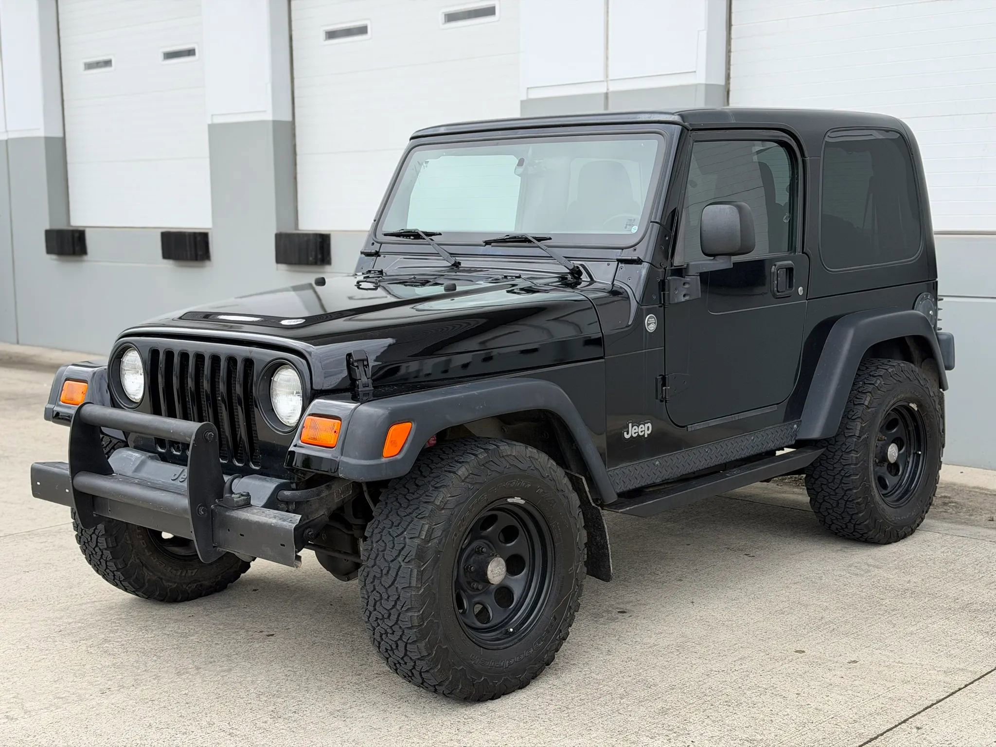 Used 2006 Jeep Wrangler Rubicon AWD/4WD image 2