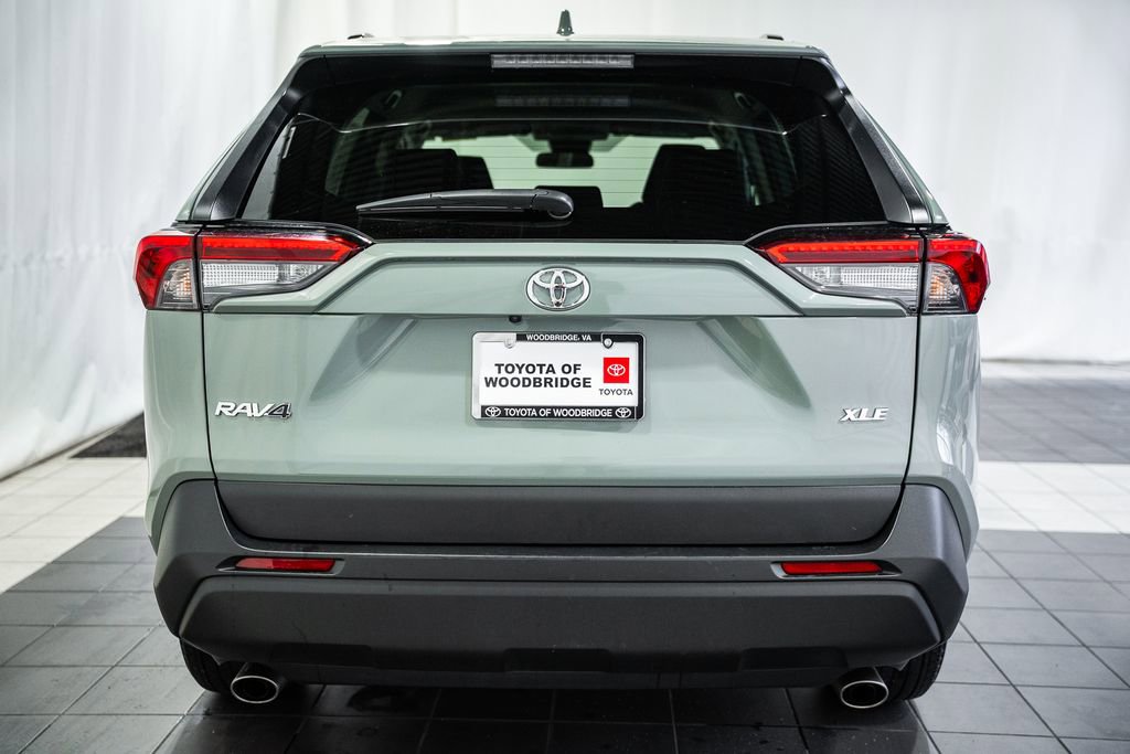 Used 2023 Toyota RAV4 XLE image 5