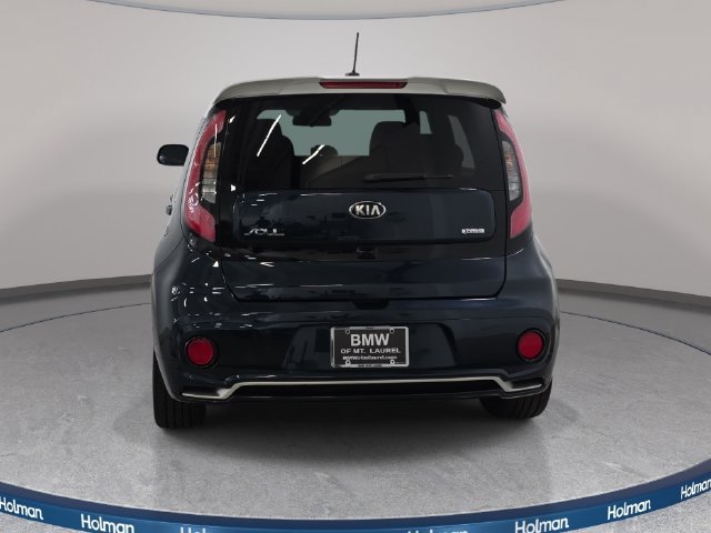 Used 2018 Kia Soul + FWD image 7