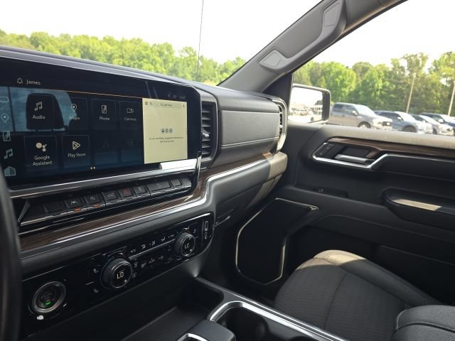 Used 2023 Chevrolet Silverado 1500 RST AWD/4WD image 25