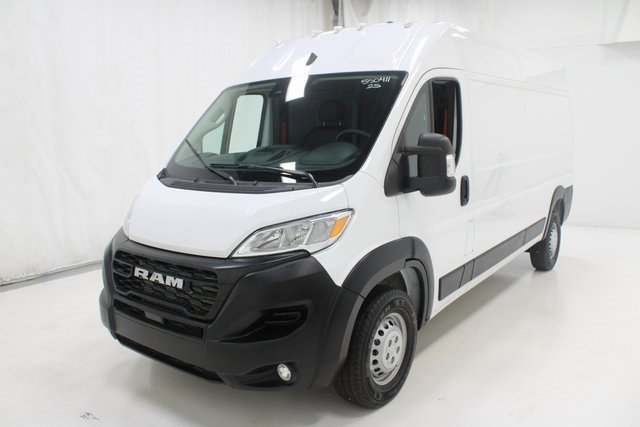 Used 2025 RAM ProMaster 2500 w/ Convenience Group image 19