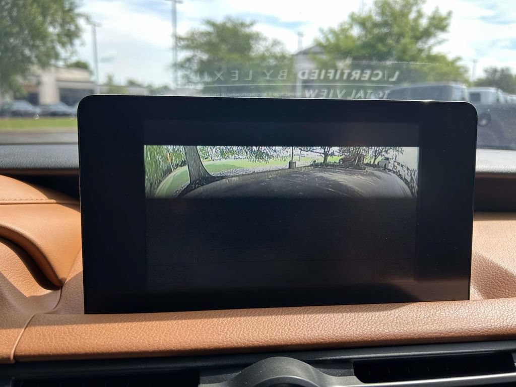 Used 2025 Lexus IS 300 w/ Comfort Package RWD image 14
