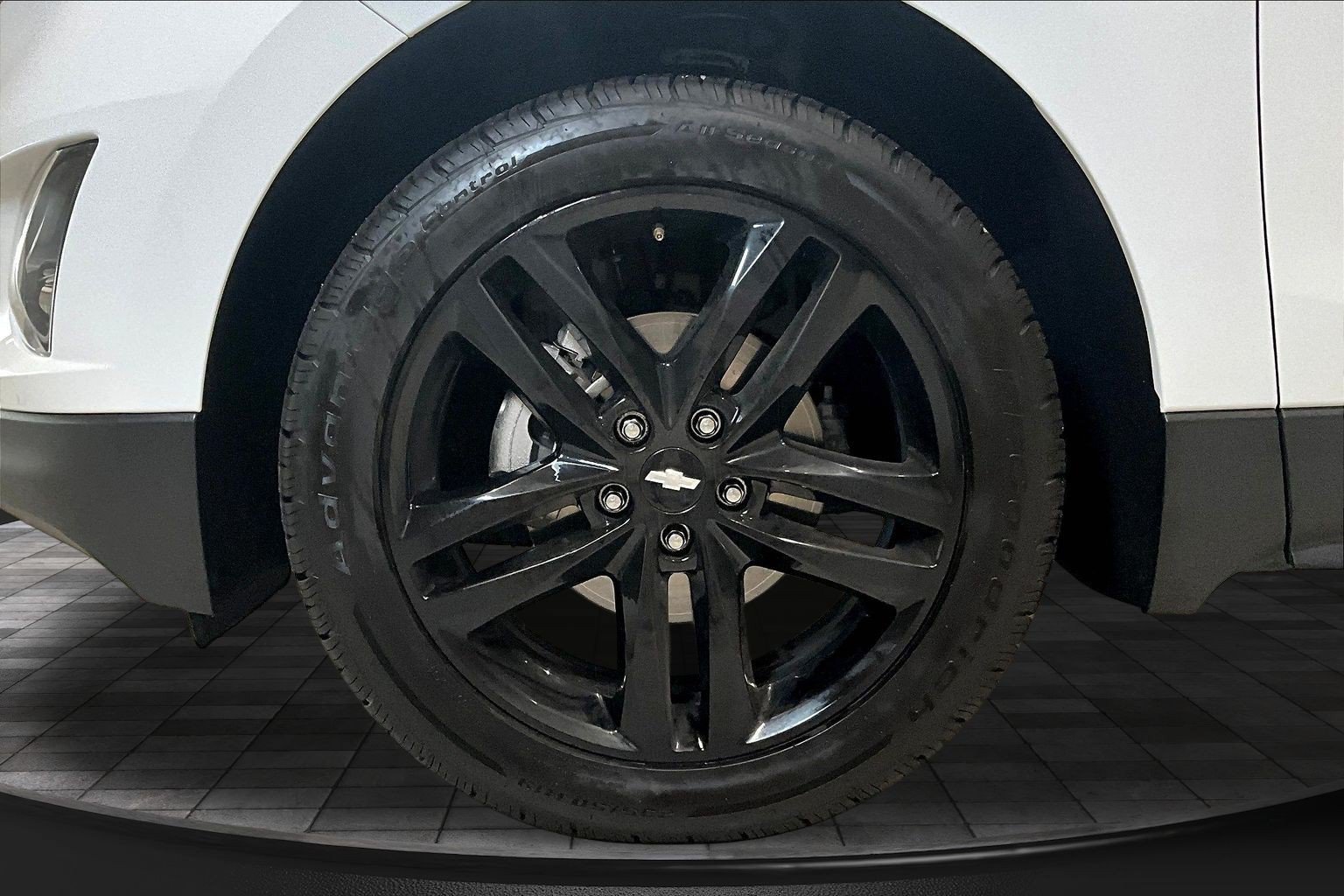 Used 2021 Chevrolet Equinox LT AWD/4WD image 34