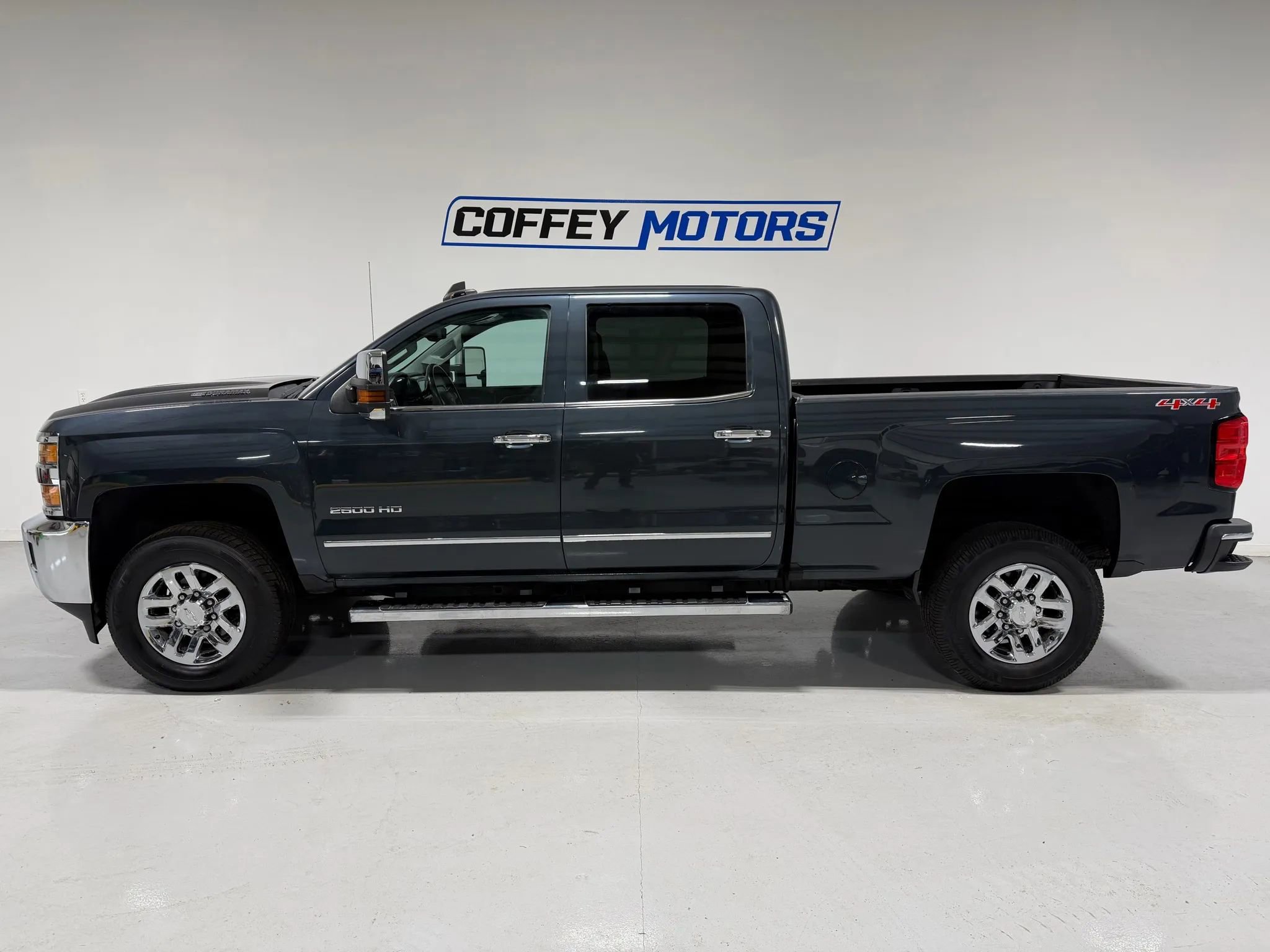 Used 2017 Chevrolet Silverado 2500 LTZ w/ Duramax Plus Package image 3