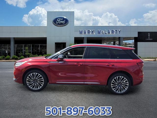 Used 2021 Lincoln Corsair Reserve w/ Equipment Group 201A AWD/4WD image 2