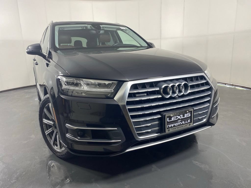 Used 2018 Audi Q7 3.0T Prestige AWD/4WD image 5
