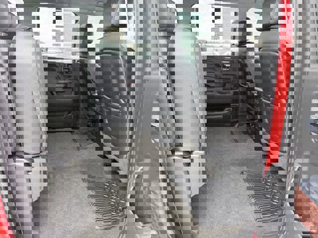 Used 2015 GMC Sierra 3500 SLT image 23