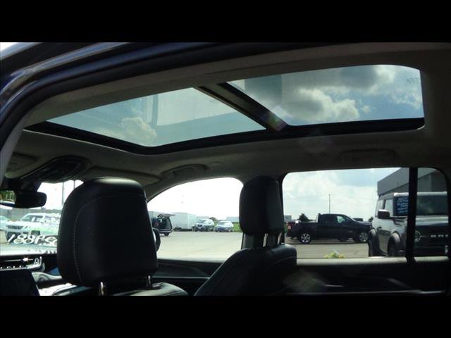 Used 2023 Jeep Grand Cherokee 4WD 4xe image 13
