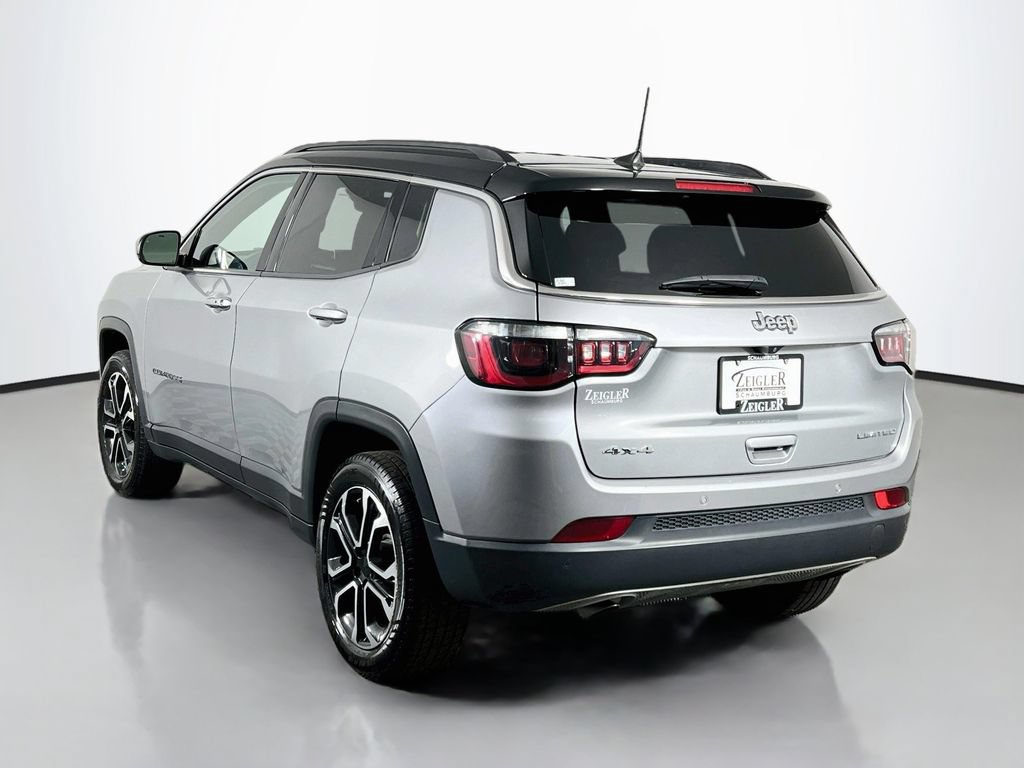 Used 2023 Jeep Compass Limited AWD/4WD image 5