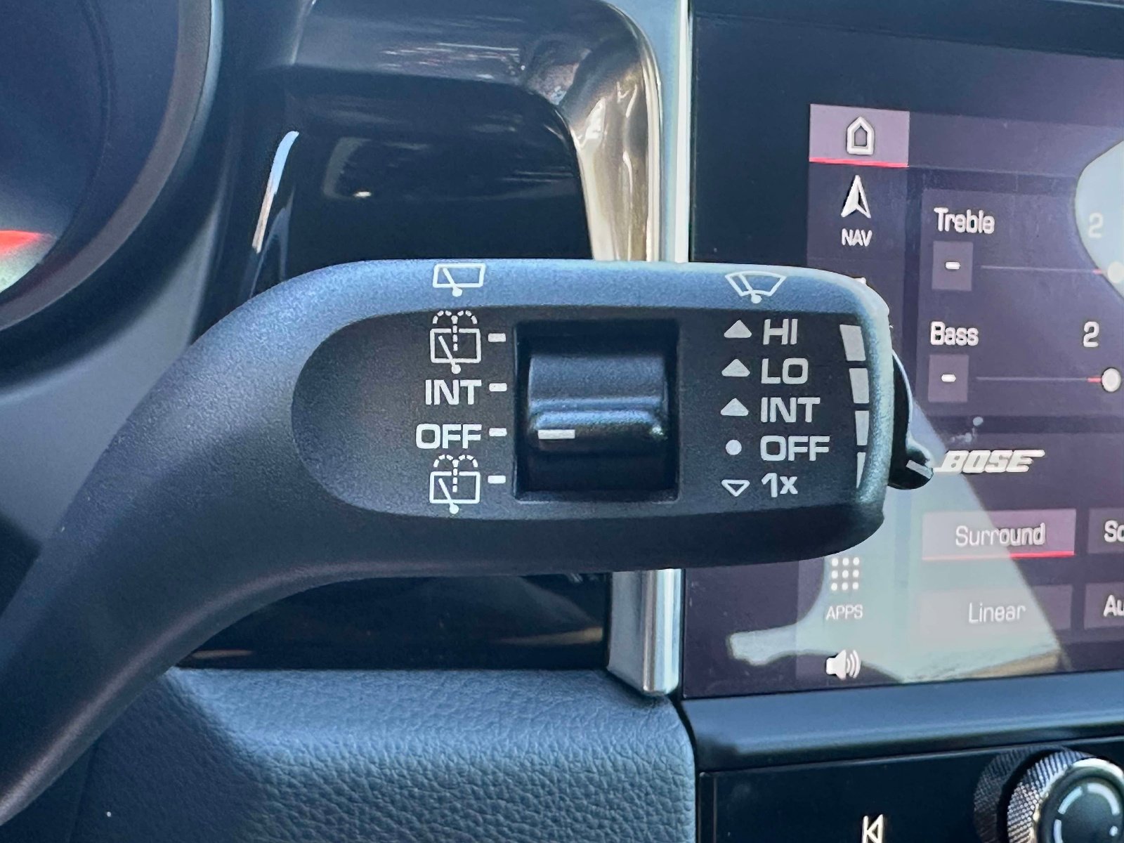 Used 2022 Porsche Macan S image 16