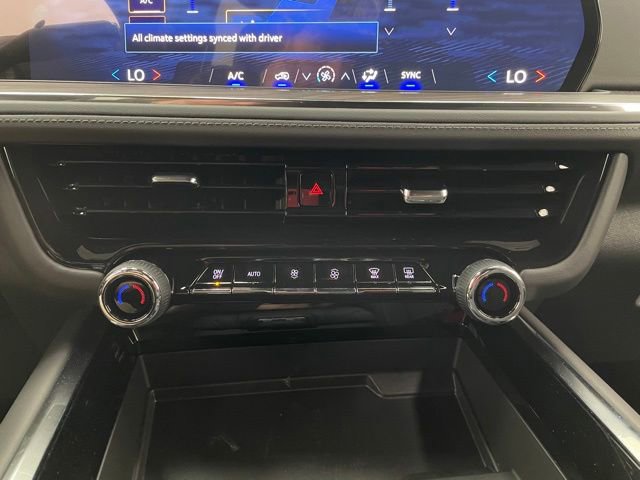 New 2026 Chevrolet Tahoe LS w/ LS Custom Edition AWD/4WD image 6