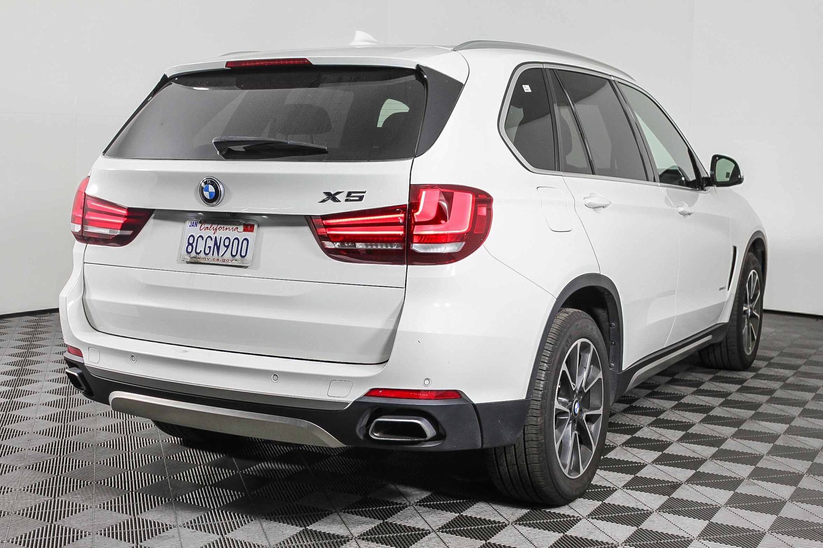 Used 2018 BMW X5 xDrive35i image 8