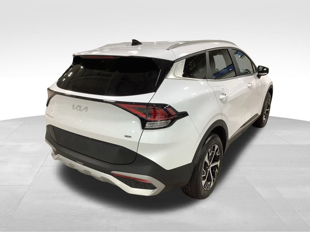 Certified 2023 Kia Sportage EX image 6