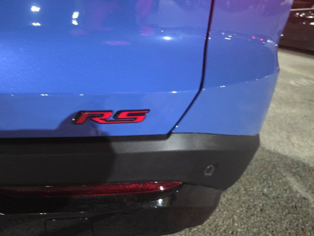 Used 2027 Chevrolet Equinox RS AWD/4WD image 6