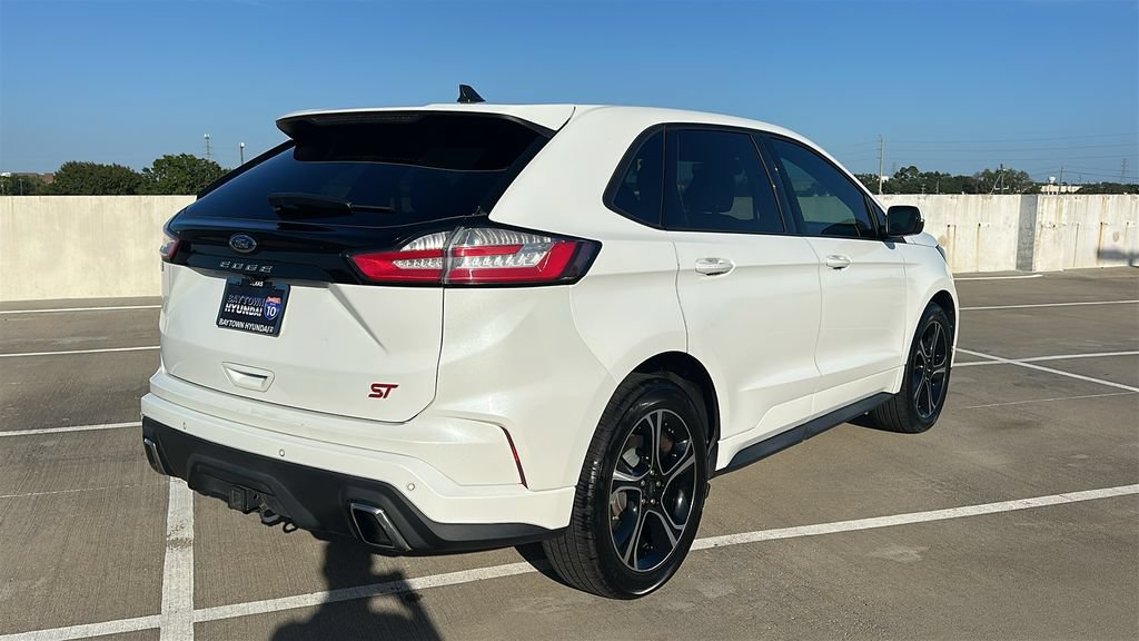 Used 2023 Ford Edge ST w/ Cargo Accessory Package AWD/4WD image 13