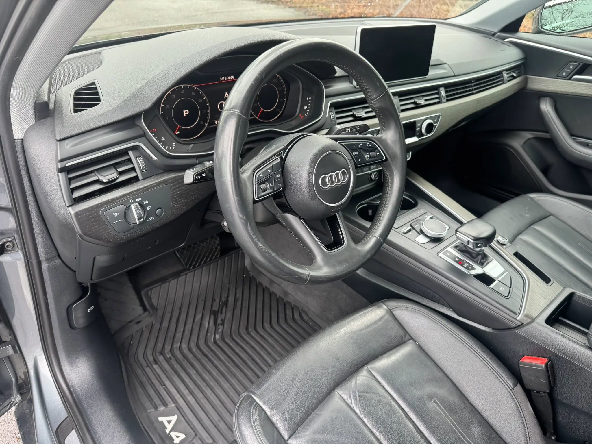 Used 2019 Audi A4 2.0T Premium Plus w/ Premium Plus Package image 16